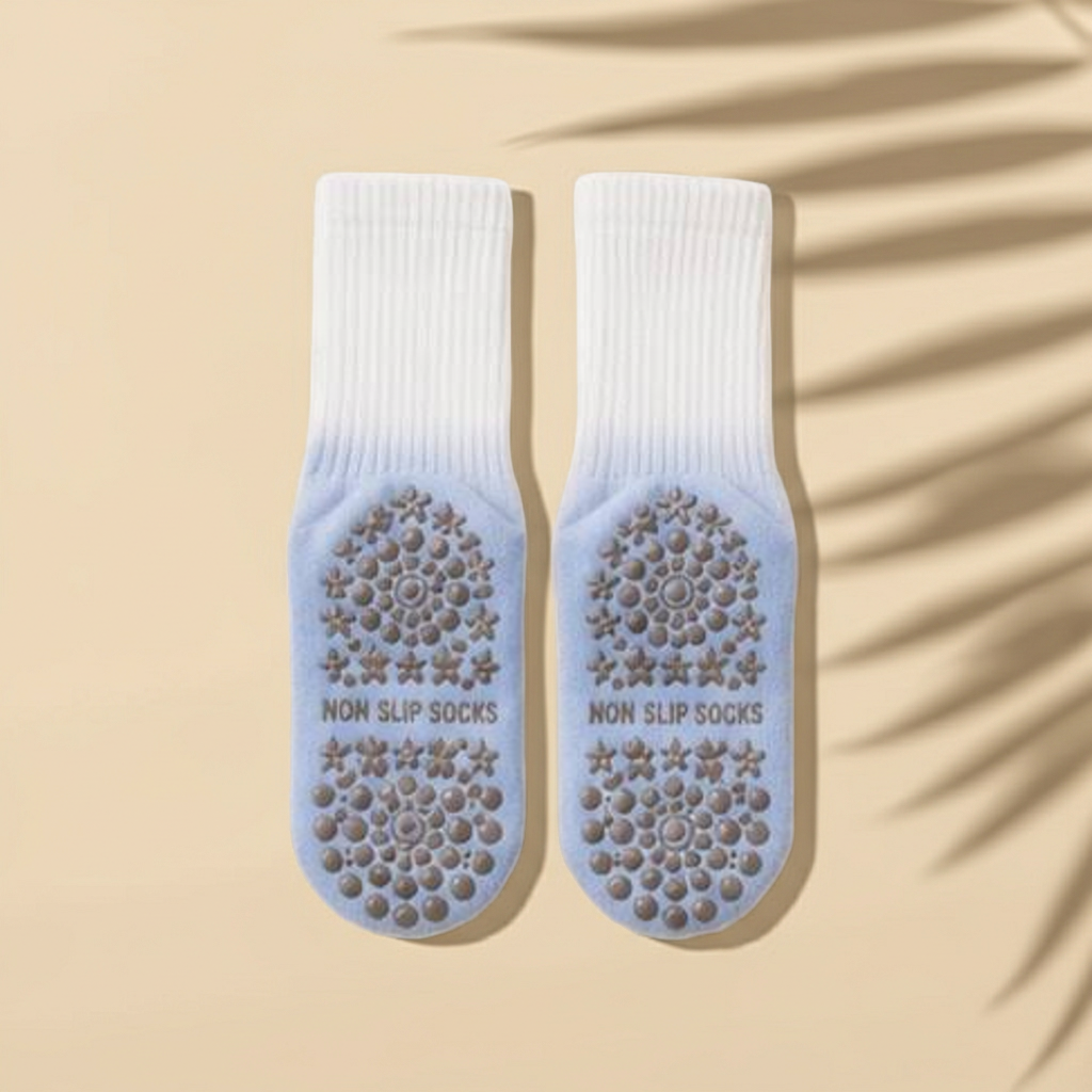 Non-Slip Sky Blue Pilates Grip Socks - Non-Slip Yoga Crew Socks